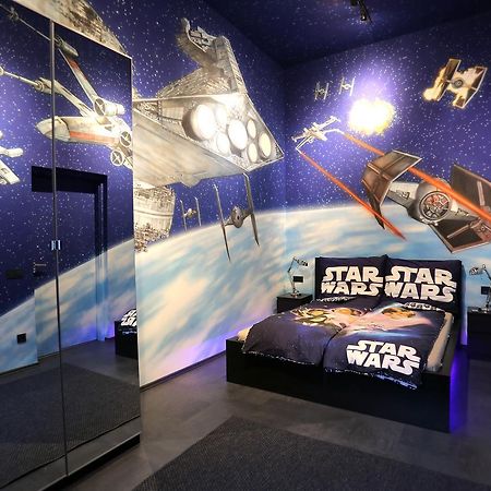 D.Five Galactic Apartment ブダペスト エクステリア 写真